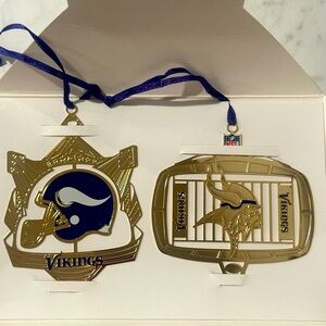 GORGEOUS New Minnesota Vikings brass ornaments w/certificate of authenticity